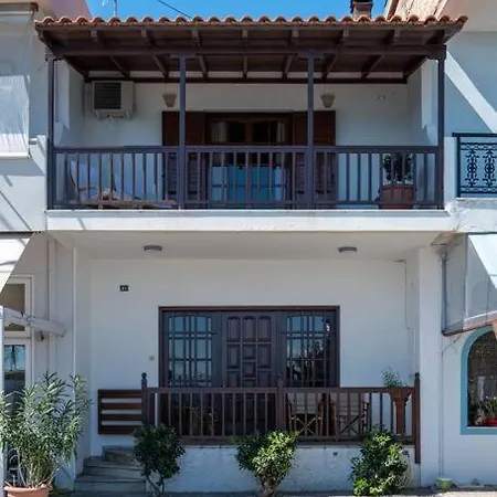 μεζονέτα στο κύμα *