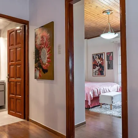 μεζονέτα στο κύμα * Kiáton