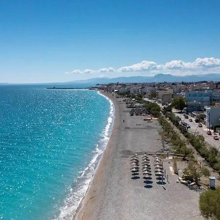μεζονέτα στο κύμα * Kiáton