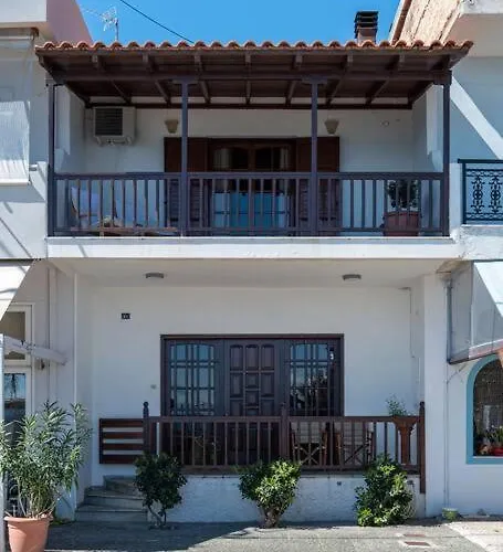 μεζονέτα στο κύμα *